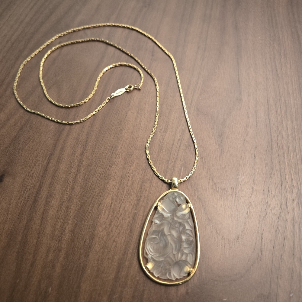 Vintage Napier frosted roses necklace